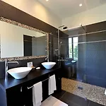 Logis- Restaurant L'epicurial 3*