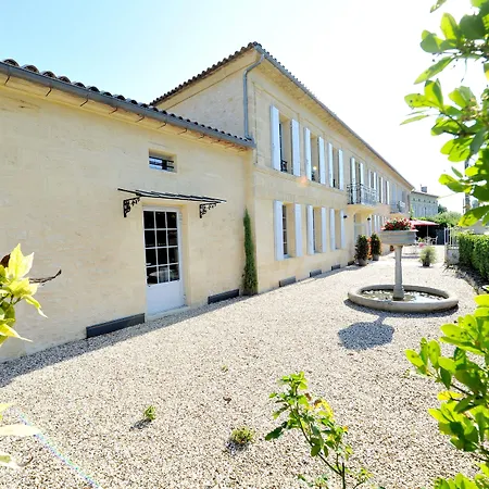Logis- Restaurant L'epicurial 3*