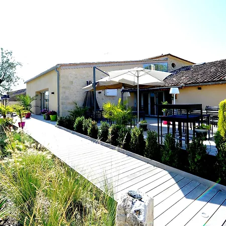 Logis- Restaurant L'epicurial 3*