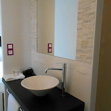 Logis- Restaurant L'epicurial Hotel