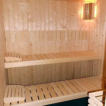Logis- Restaurant L'epicurial Hotel