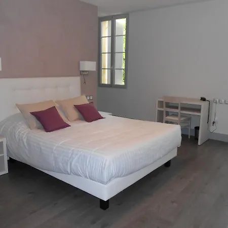 Logis- Restaurant L'epicurial Hotel