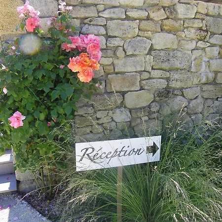 Logis- Restaurant L'epicurial Hotel 3*
