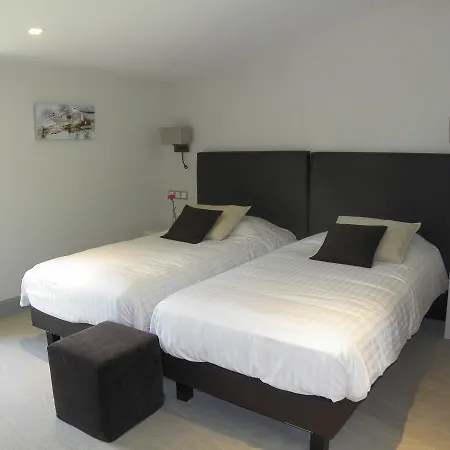 Logis- Restaurant L'epicurial 3*