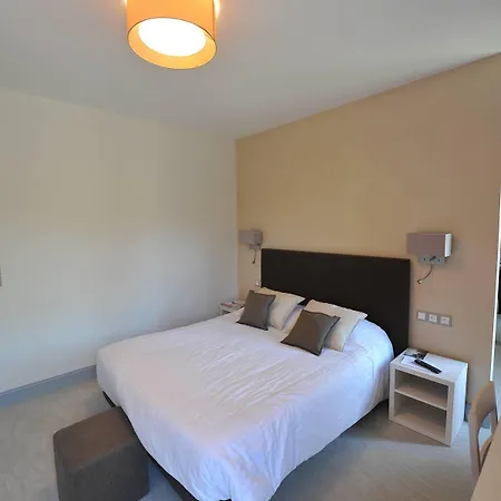 Logis- Restaurant L'epicurial 3* Saint-Pey-de-Castets