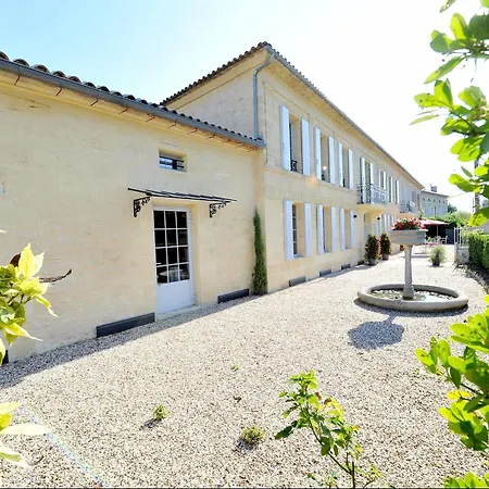 Hotel Logis- Restaurant L'epicurial 3*