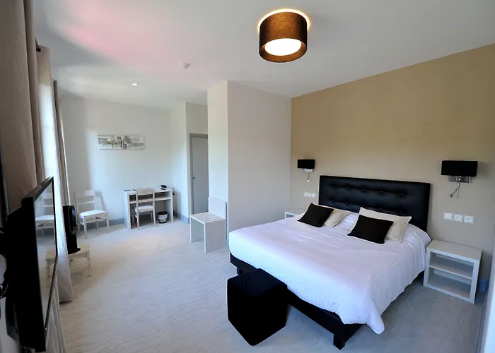 Hotel Logis- Restaurant L'epicurial