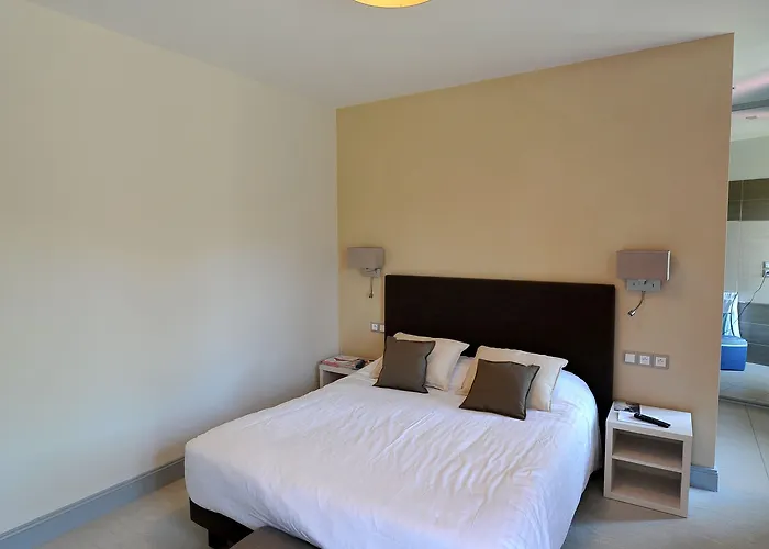 Logis- Restaurant L'epicurial Hotel