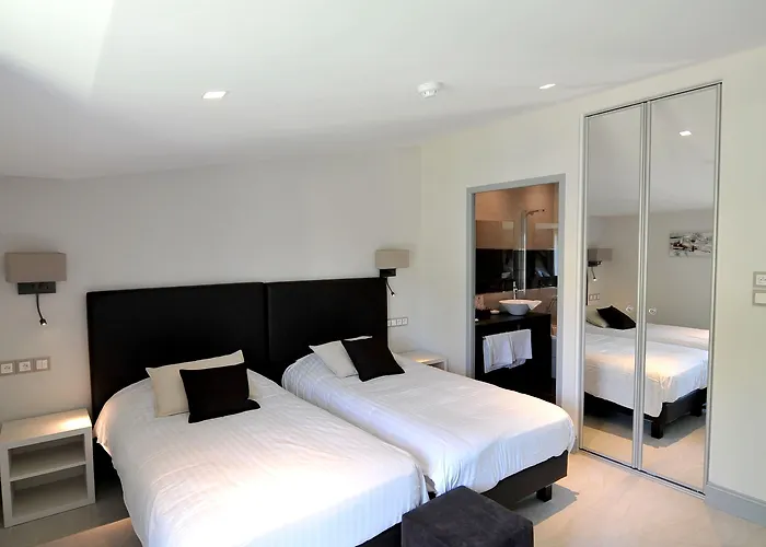 Logis- Restaurant L'epicurial Saint-Pey-de-Castets