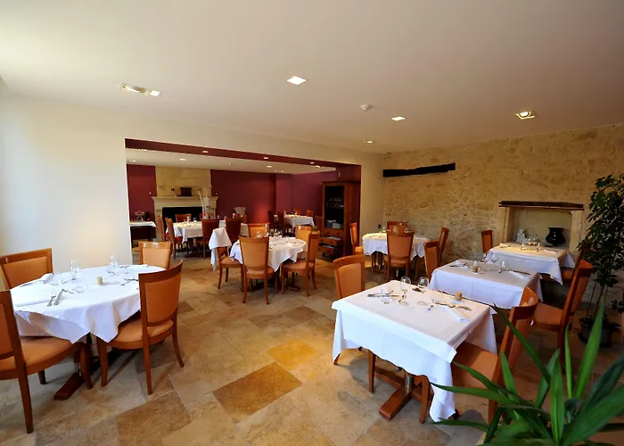 Logis- Restaurant L'epicurial Saint-Pey-de-Castets