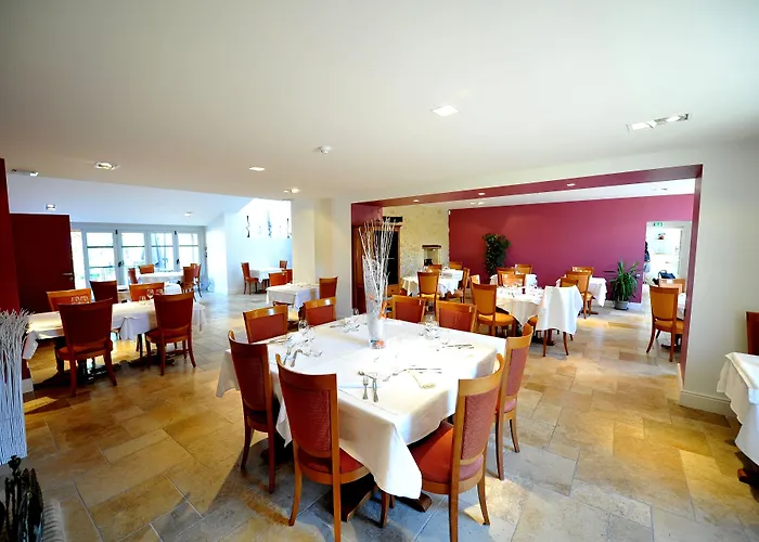 Logis- Restaurant L'epicurial Hotel