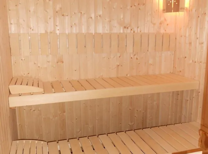 Logis- Restaurant L'epicurial 3*