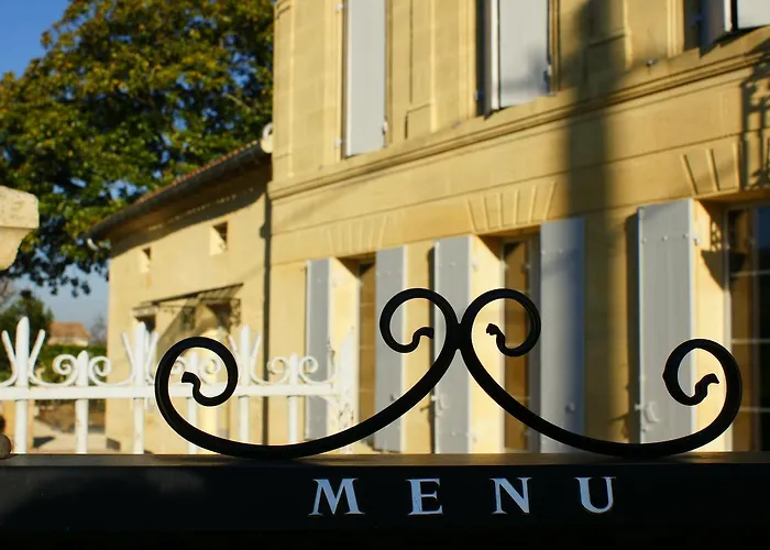 Logis- Restaurant L'epicurial Hotel Saint-Pey-de-Castets