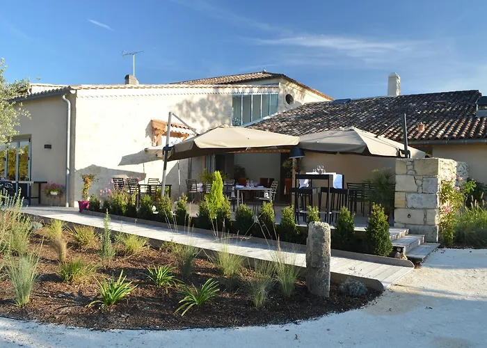 Logis- Restaurant L'epicurial 3* Saint-Pey-de-Castets