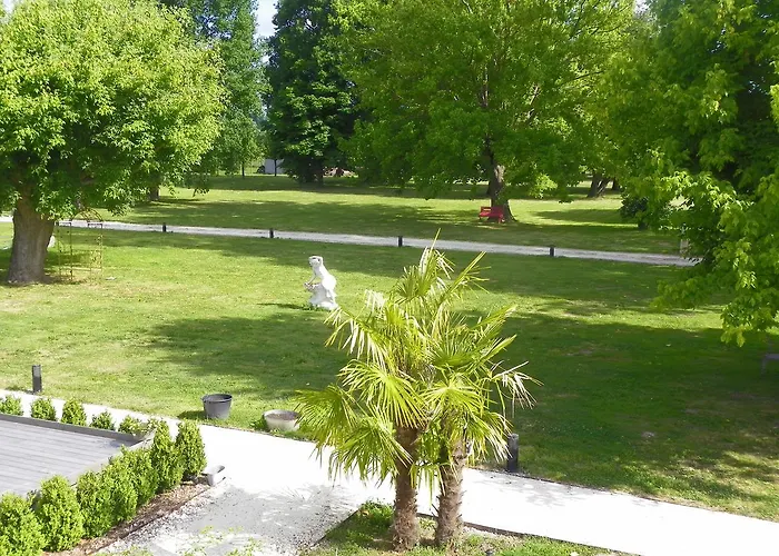 Hotel Logis- Restaurant L'epicurial