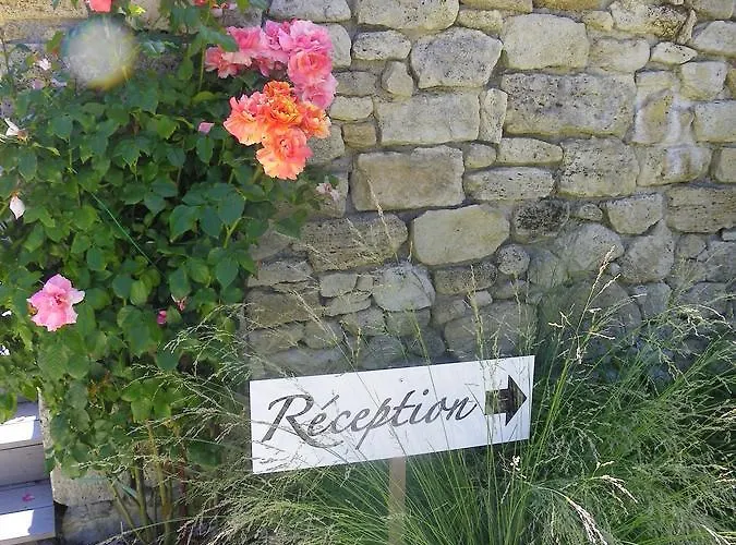 Logis- Restaurant L'epicurial Hotel 3*