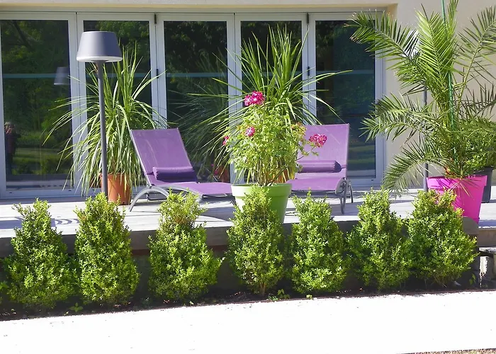 Hotel Logis- Restaurant L'epicurial Saint-Pey-de-Castets