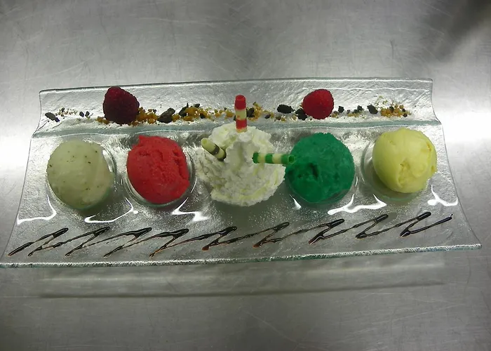 Hotel Logis- Restaurant L'epicurial 3*