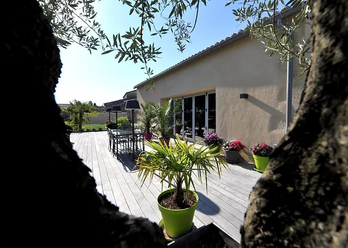 Logis- Restaurant L'epicurial 3* Saint-Pey-de-Castets