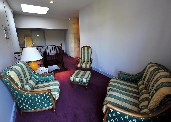 Logis- Restaurant L'epicurial 3* Saint-Pey-de-Castets